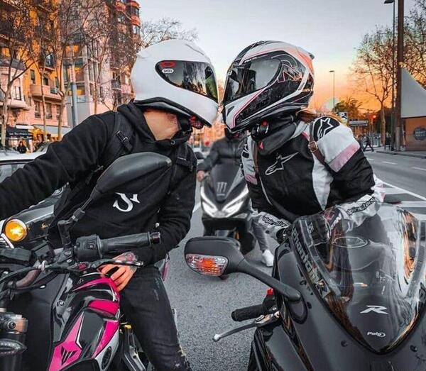 عکس دختر موتور سوار فانتزی
