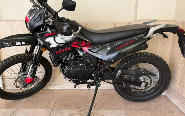 عکس موتور روان 200