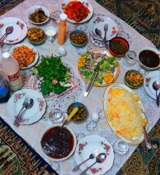 عکس از سفره ناهار