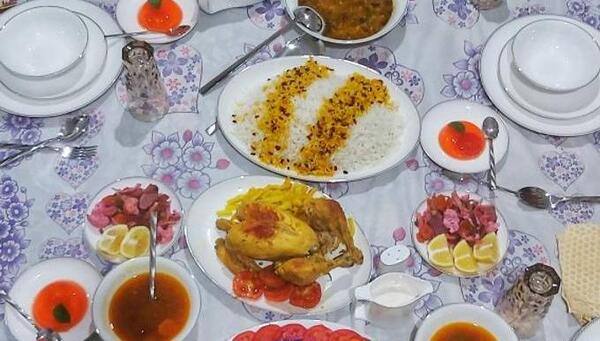 عکس از سفره ناهار