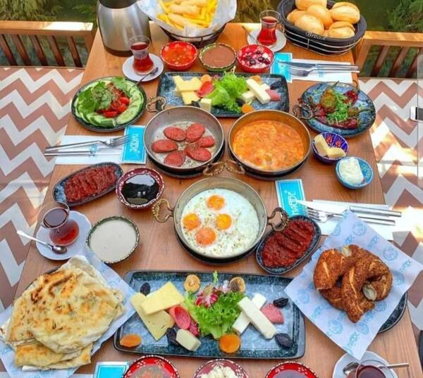 عکس سفره صبحانه شیک