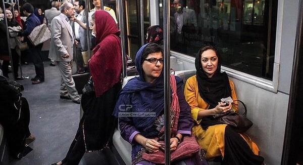 عکس بازیگران سفر در خانه