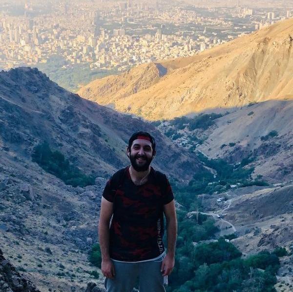 عکس بازیگران سفر در خانه