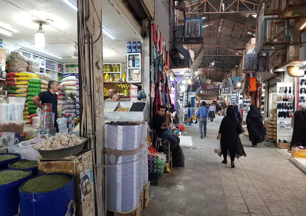 عکس هوایی شهر کازرون