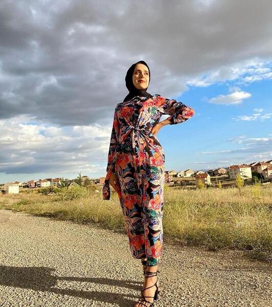 عکس یک دختر روستایی