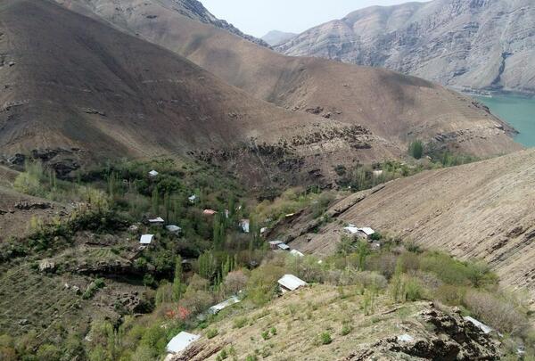 عکس از روستای واریان کرج