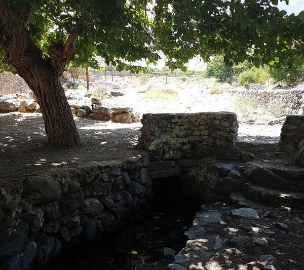 عکس روستای طامه اصفهان