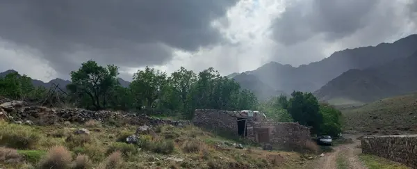 عکس روستای طامه اصفهان
