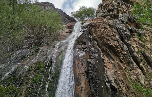 عکس روستای طامه اصفهان