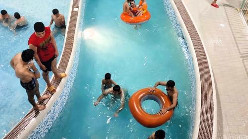 عکس پارک آبی شهر وان ترکیه