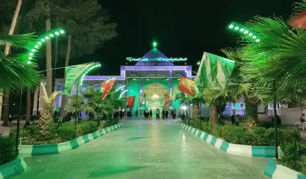 عکس شهر یزد در شب