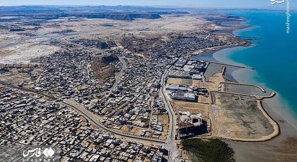 عکس هوایی شهر قشم