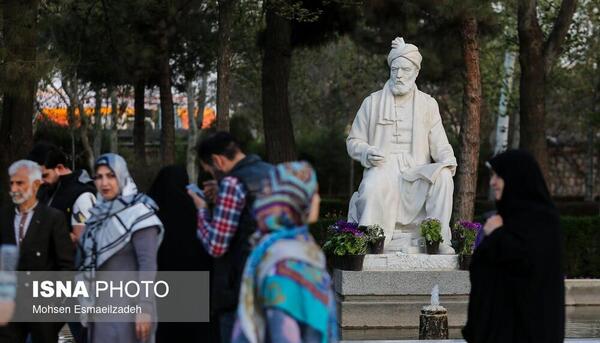 عکس آرامگاه فردوسی در شهر توس