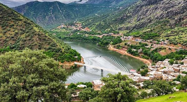عکس هوایی از شهر بانه