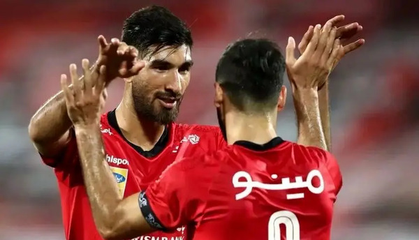 عکس شهریار مغانلو در استقلال