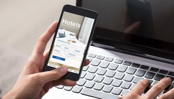 عکس چگونه از سایت booking هتل رزرو کنیم