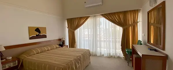 عکس هتل نارنجستان محمود آباد