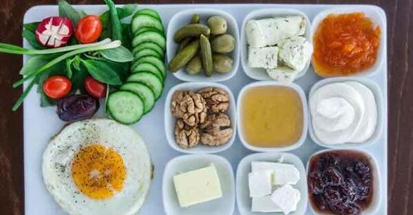 عکس هتل عالی قاپو اصفهان صبحانه