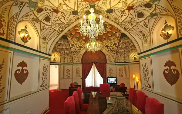 عکس از هتل عباسی