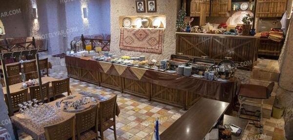 عکس هتل صخره ای کندوان تبریز