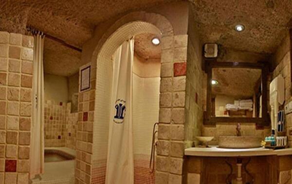 هتل صخره ای کندوان تبریز عکس