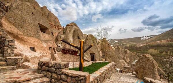 عکس قیمت هتل صخره ای کندوان تبریز