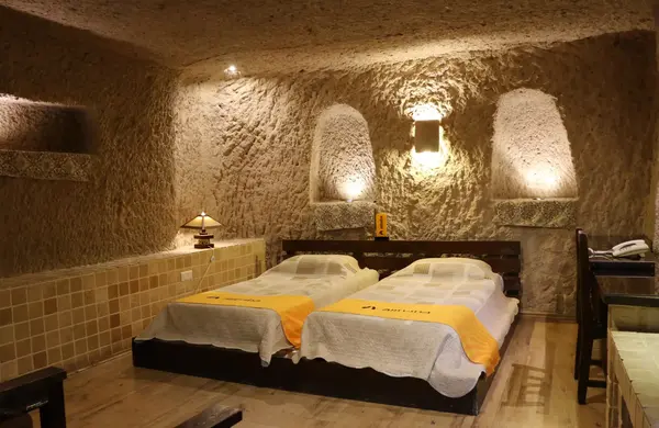 عکس رزرو هتل صخره ای کندوان تبریز