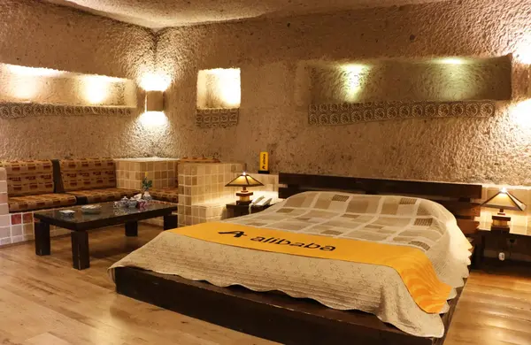 عکس رزرو هتل صخره ای کندوان تبریز