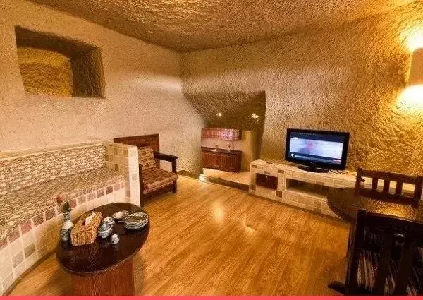 عکس تلفن هتل صخره ای کندوان تبریز