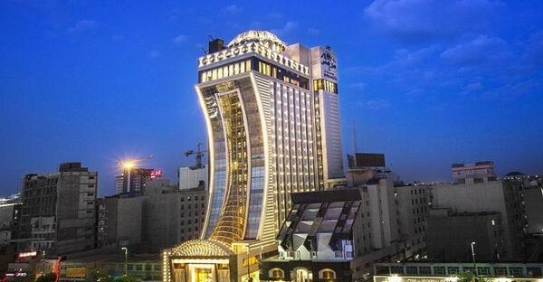 عکس زیباترین هتل ایران