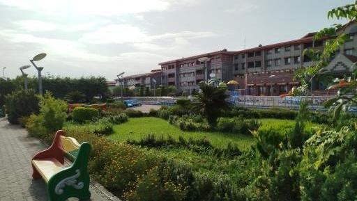 عکس هتل نرگس زیباکنار
