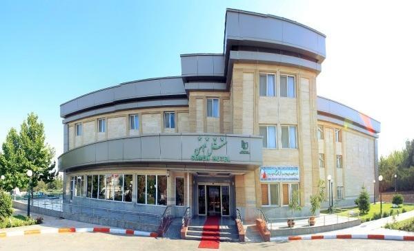 عکس هتل ثامن در مشهد مقدس