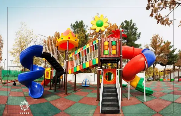 عکس های استخر هتل پردیسان مشهد