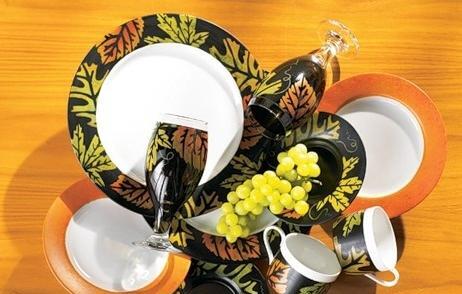 عکس نقاشی روی ظروف شیشه ای