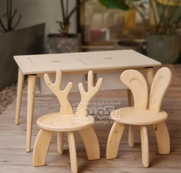 عکس صندلی نقاشی شده