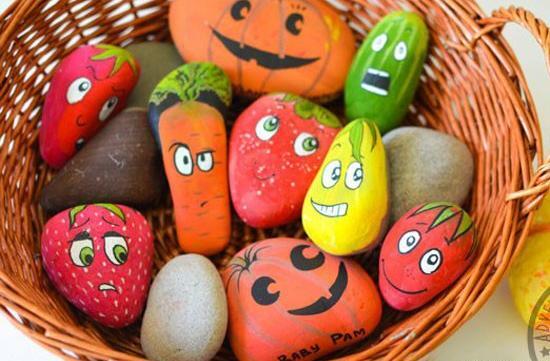 دانلود عکس نقاشی روی سنگ