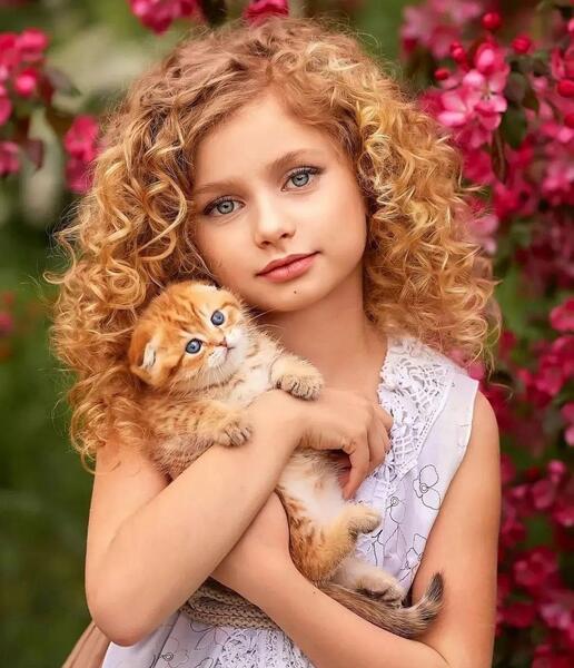 عکس نقاشی چهره رنگی
