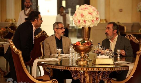 عکس بازیگران سریال صفر بیست و یک