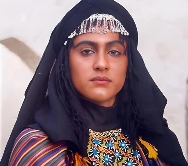 عکس بازیگر ایرانی ویشکا آسایش