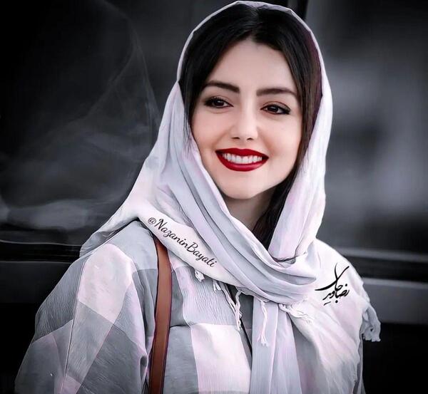 عکس بازیگر خانم نازنین بیاتی