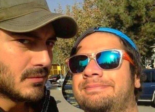 عکس بازیگر علی صادقی با همسرش