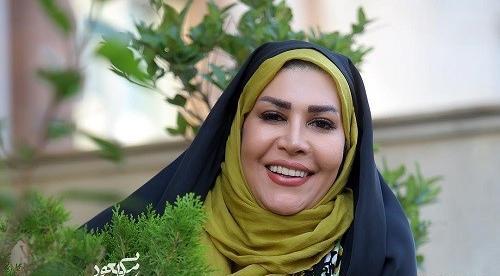 عکس بازیگر زن ایرانی در ویلای کردان