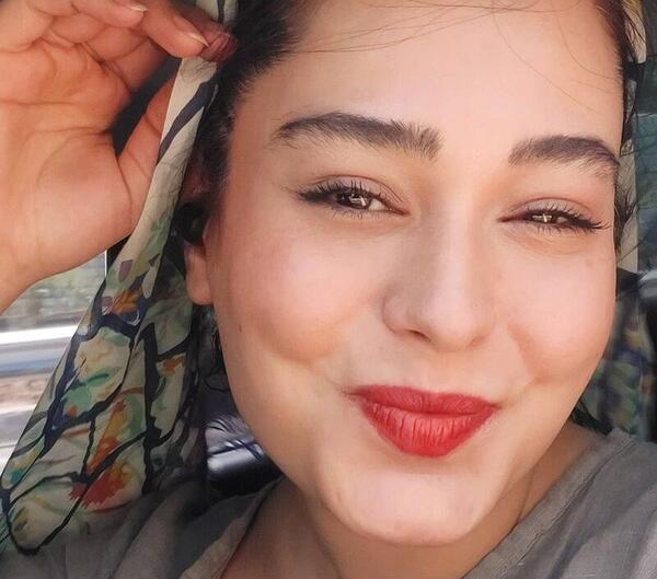 عکس بازیگر سانیا سالاری و همسرش