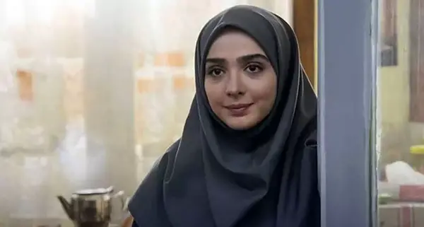 عکس بازیگر یاسمن در سریال لحظه گرگ و میش
