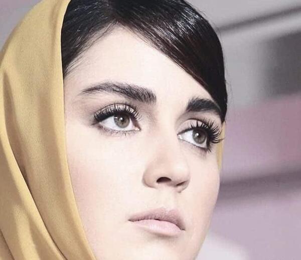 عکس بازیگر مرد ایرانی چشم رنگی