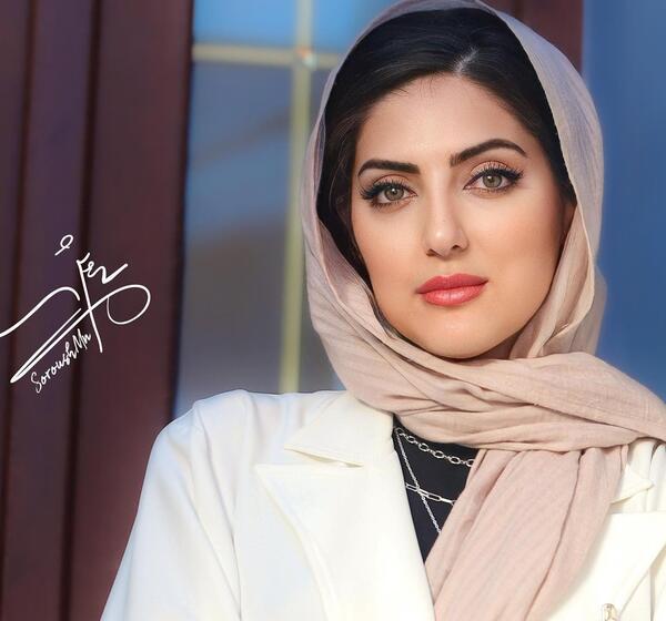 عکس بازیگر زن ایرانی چشم رنگی