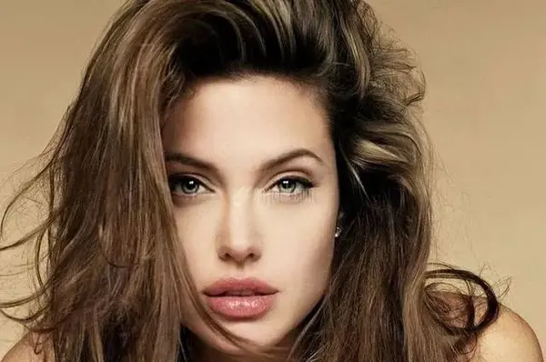 عکس های قبل عمل آنجلینا جولی