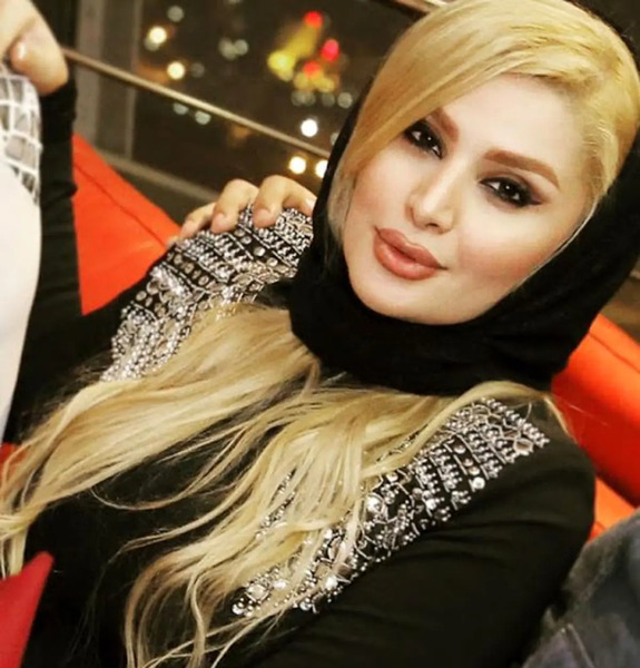 عکس دنیا جهانبخت در ایران قبل از عمل