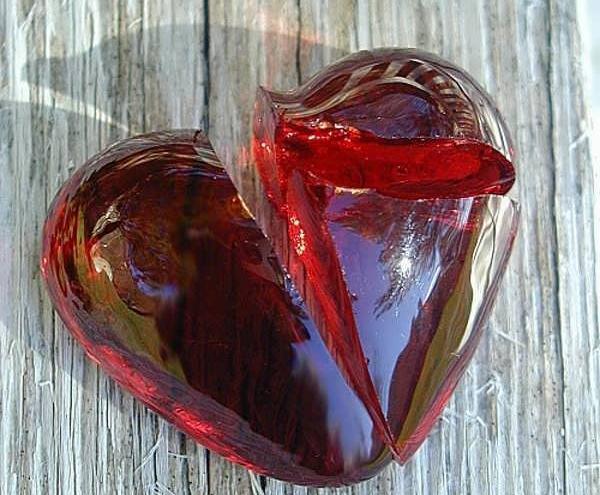 عکس قلب واقعی که شکسته