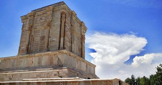 عکس واقعی حکیم ابوالقاسم فردوسی